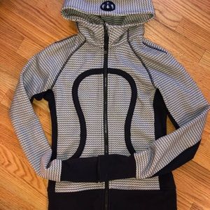 Lulu lemon scuba zip up